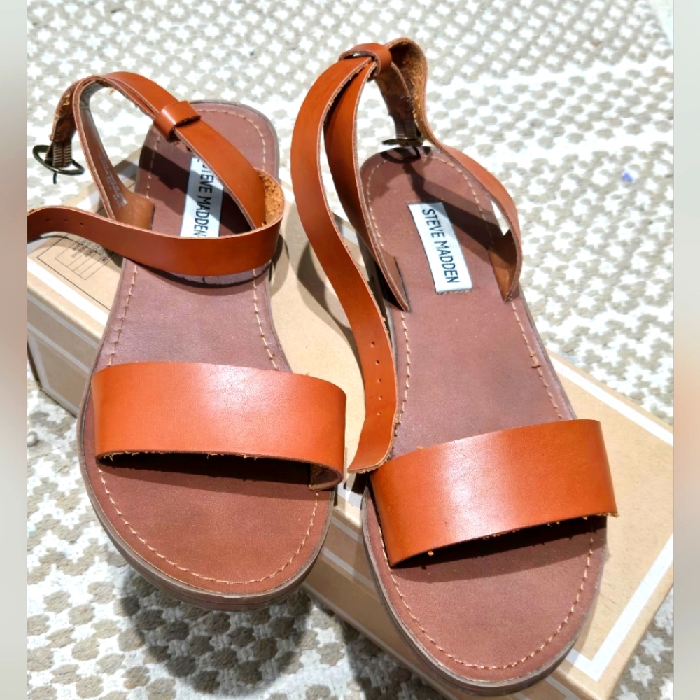 Steve Madden sandals